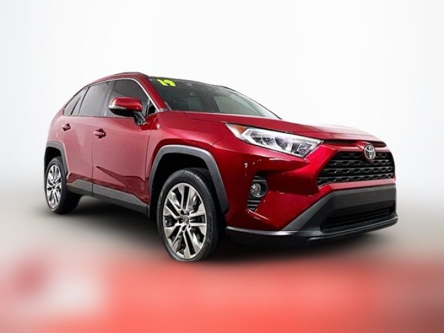 2019 Toyota RAV4 XLE Premium