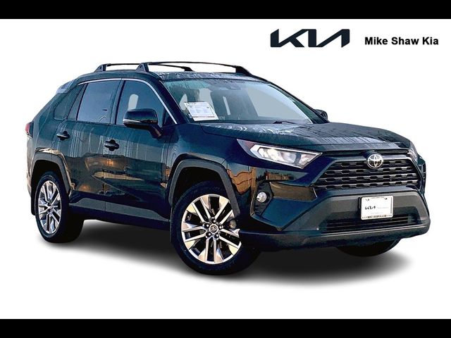 2019 Toyota RAV4 XLE Premium