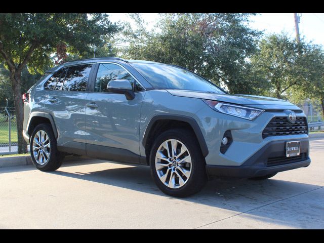 2019 Toyota RAV4 XLE Premium