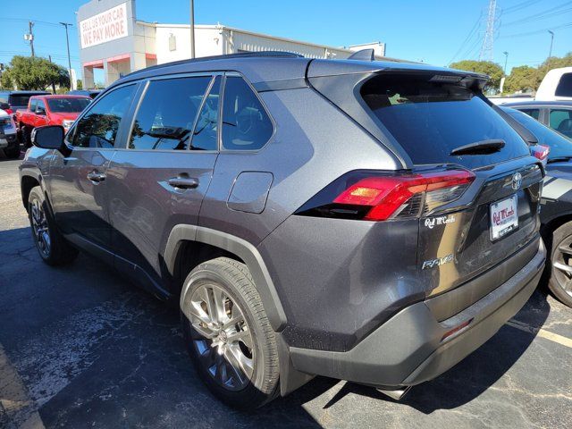 2019 Toyota RAV4 XLE Premium