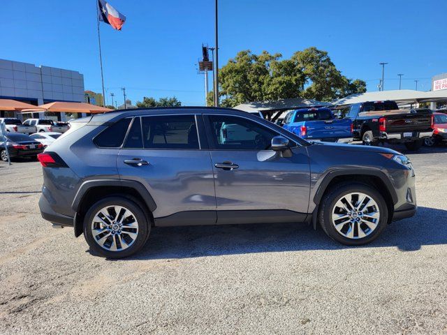 2019 Toyota RAV4 XLE Premium