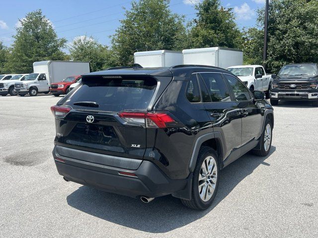 2019 Toyota RAV4 XLE Premium