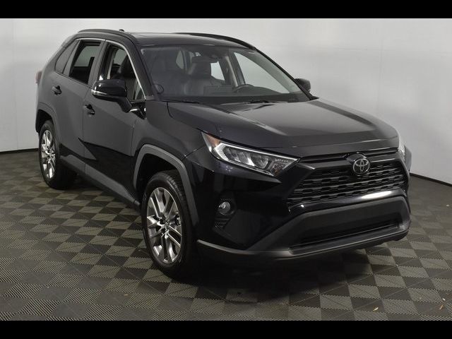 2019 Toyota RAV4 XLE Premium