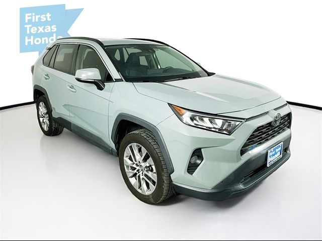 2019 Toyota RAV4 XLE Premium