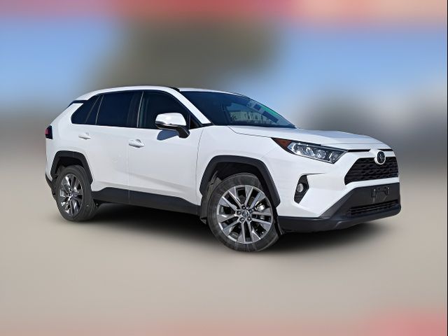 2019 Toyota RAV4 XLE Premium