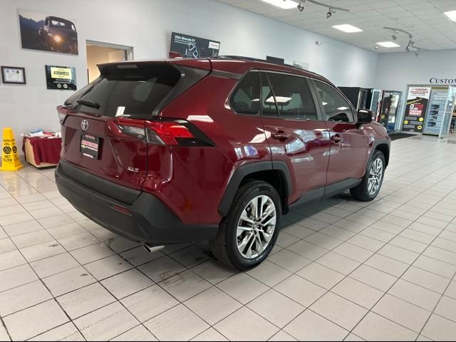 2019 Toyota RAV4 XLE Premium