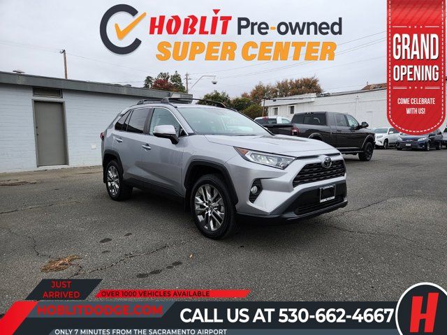 2019 Toyota RAV4 XLE Premium