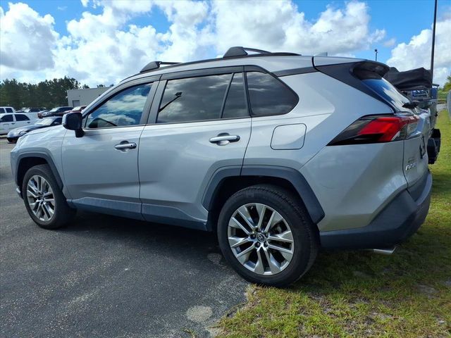 2019 Toyota RAV4 XLE Premium