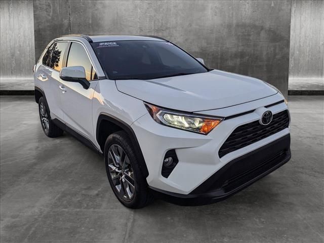 2019 Toyota RAV4 XLE Premium