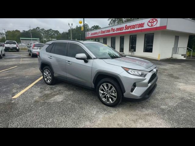 2019 Toyota RAV4 XLE Premium