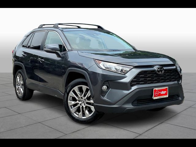 2019 Toyota RAV4 XLE Premium