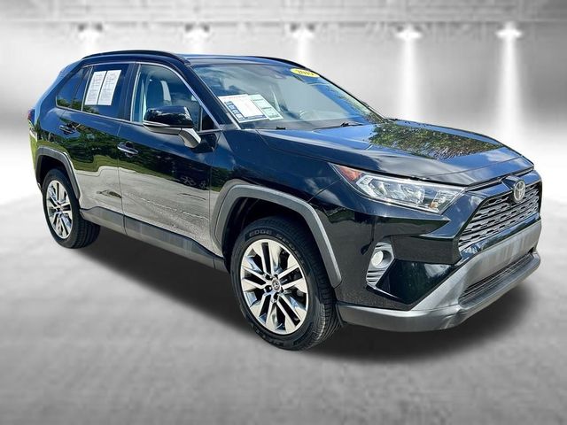 2019 Toyota RAV4 XLE Premium