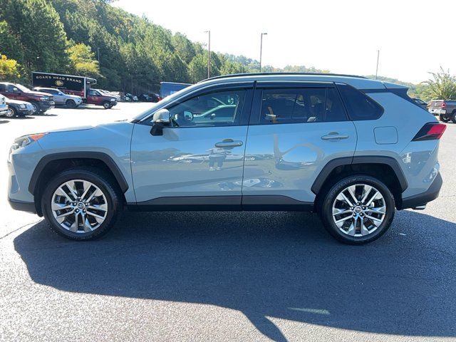 2019 Toyota RAV4 XLE Premium