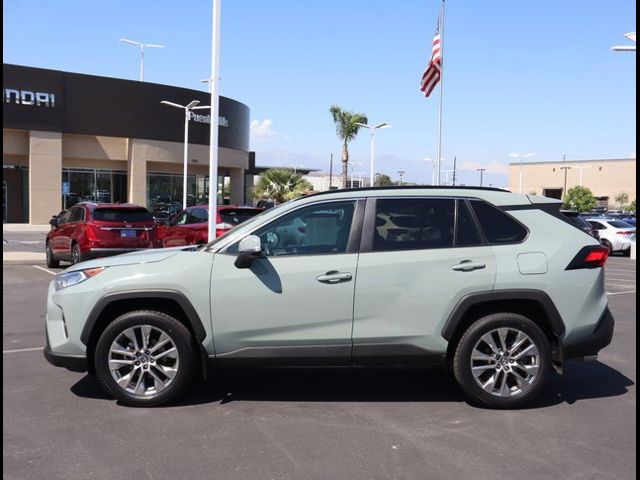 2019 Toyota RAV4 XLE Premium