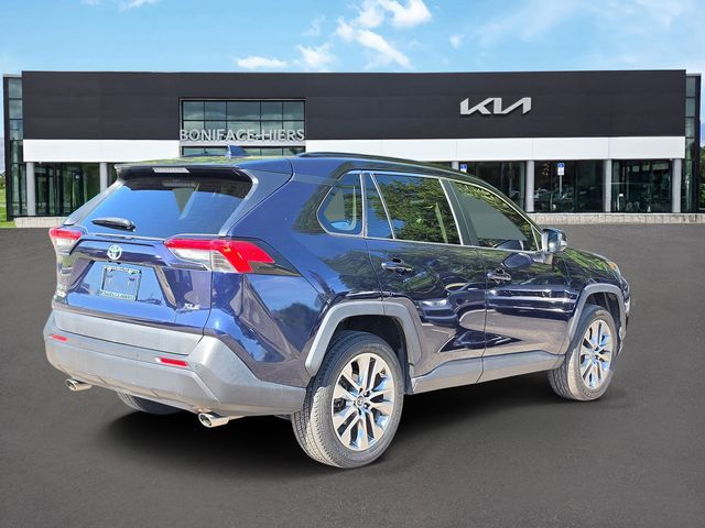 2019 Toyota RAV4 XLE Premium