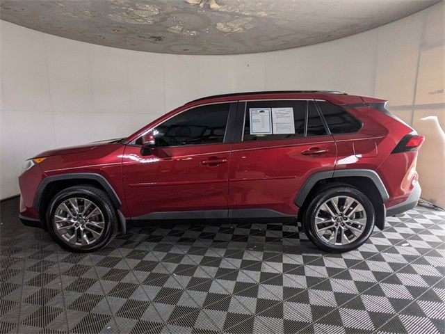 2019 Toyota RAV4 XLE Premium