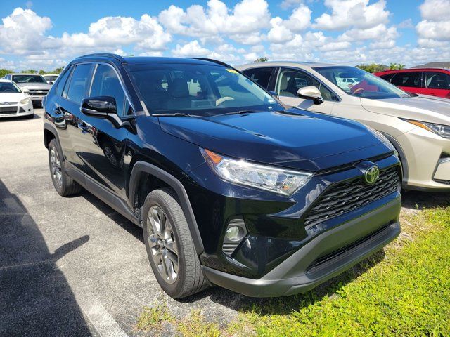 2019 Toyota RAV4 XLE Premium