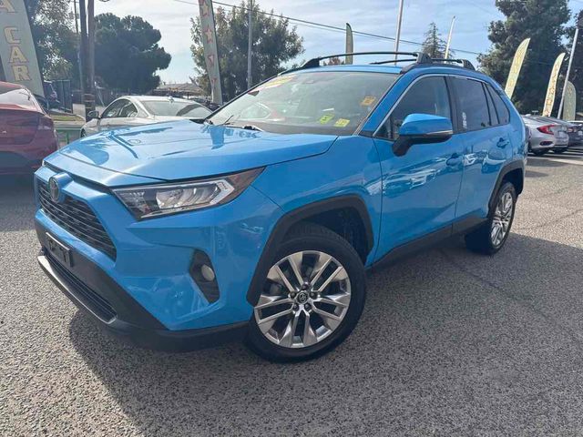 2019 Toyota RAV4 XLE Premium