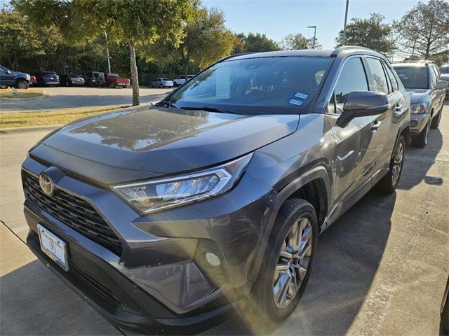 2019 Toyota RAV4 XLE Premium