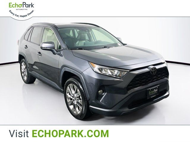 2019 Toyota RAV4 XLE Premium