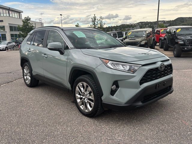 2019 Toyota RAV4 XLE Premium