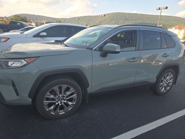 2019 Toyota RAV4 XLE Premium