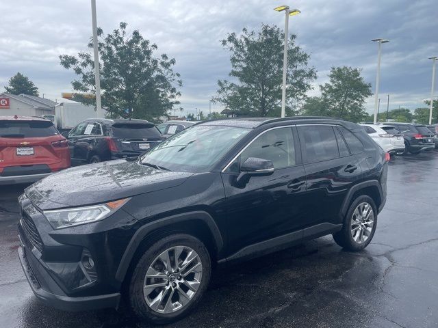 2019 Toyota RAV4 XLE Premium