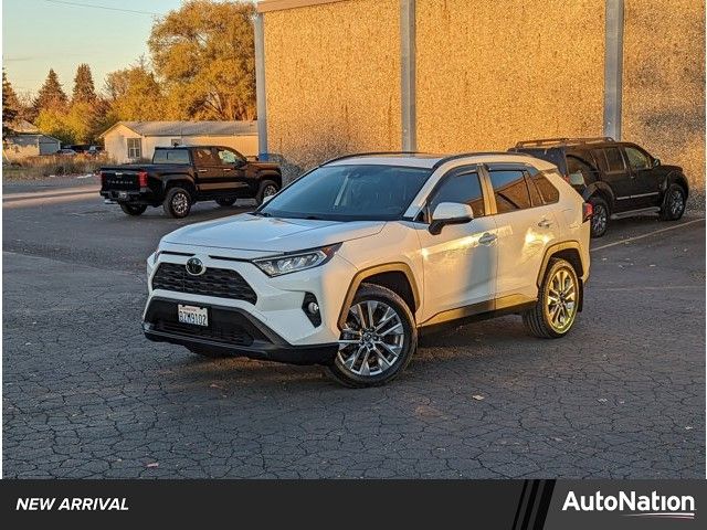 2019 Toyota RAV4 XLE Premium