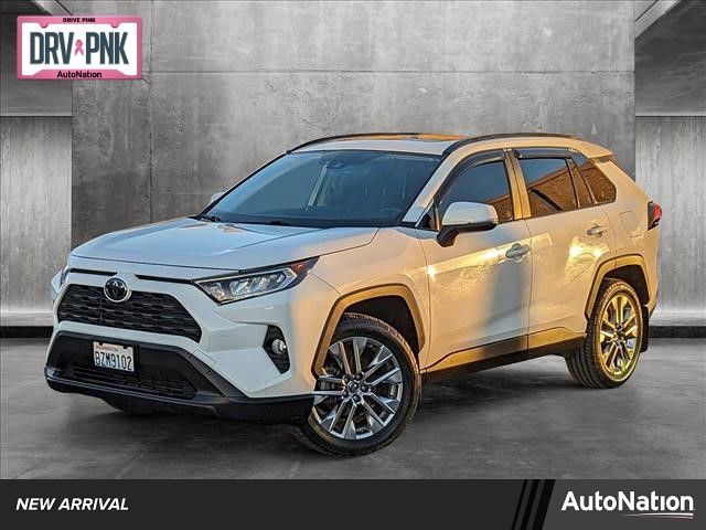 2019 Toyota RAV4 XLE Premium