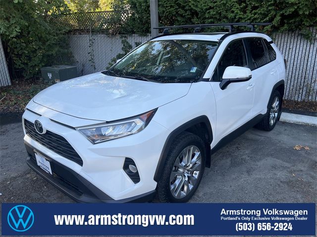 2019 Toyota RAV4 XLE Premium