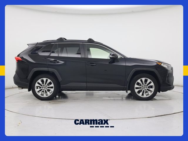 2019 Toyota RAV4 XLE Premium
