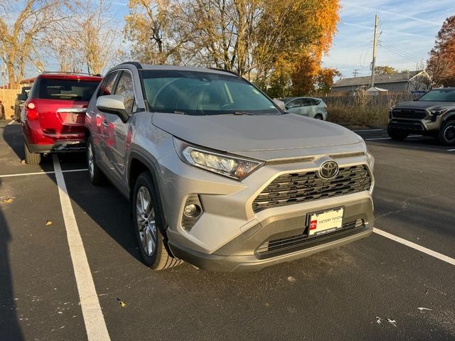 2019 Toyota RAV4 XLE Premium