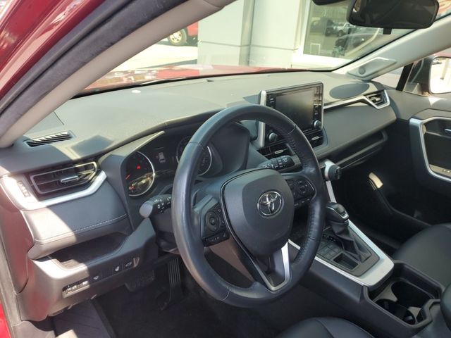 2019 Toyota RAV4 XLE Premium