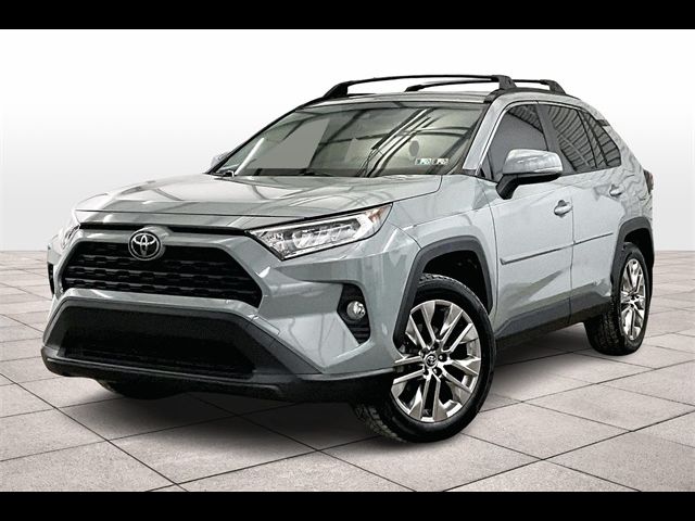 2019 Toyota RAV4 XLE Premium