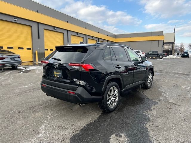 2019 Toyota RAV4 XLE Premium