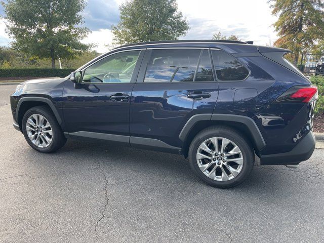 2019 Toyota RAV4 XLE Premium