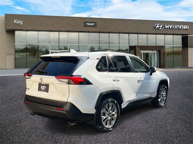 2019 Toyota RAV4 XLE Premium