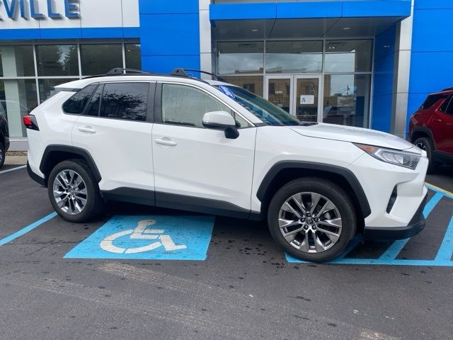 2019 Toyota RAV4 XLE Premium