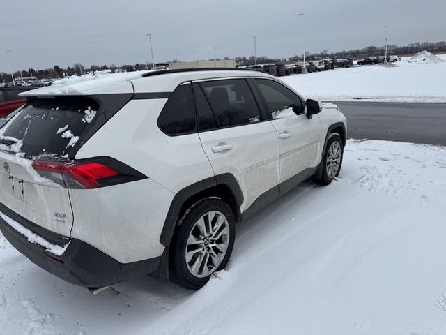 2019 Toyota RAV4 XLE Premium