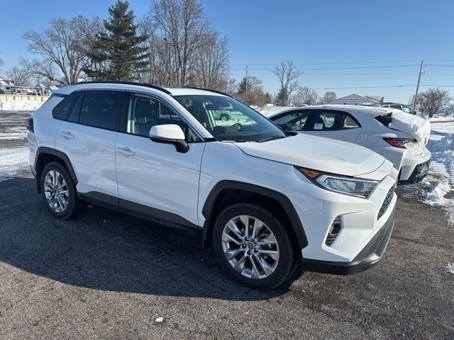 2019 Toyota RAV4 XLE Premium