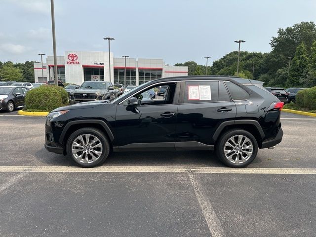 2019 Toyota RAV4 XLE Premium