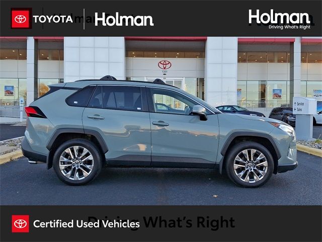 2019 Toyota RAV4 XLE Premium