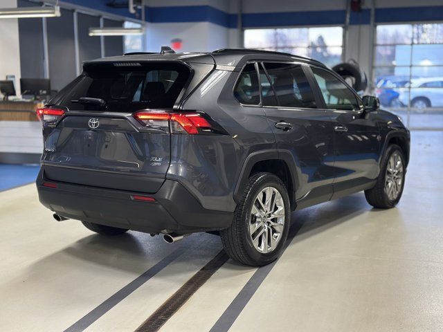 2019 Toyota RAV4 XLE Premium