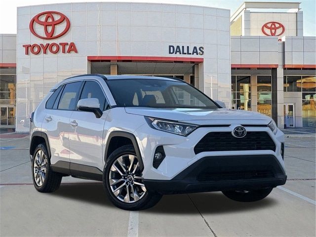 2019 Toyota RAV4 XLE Premium