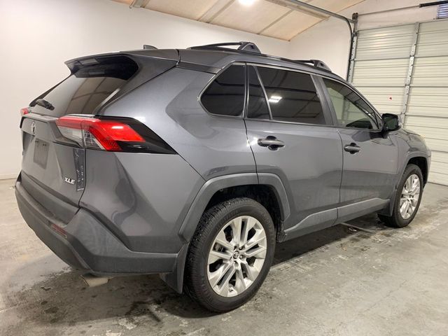 2019 Toyota RAV4 XLE Premium