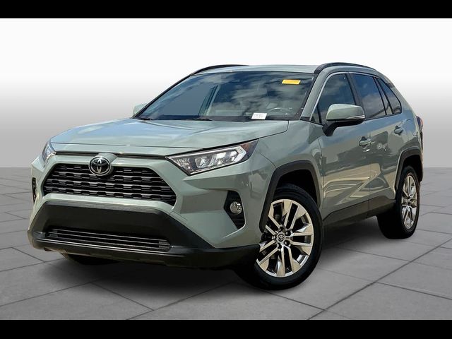 2019 Toyota RAV4 XLE Premium