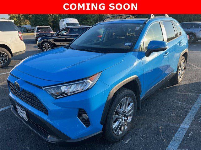 2019 Toyota RAV4 XLE Premium