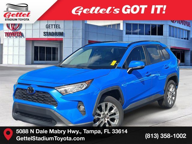 2019 Toyota RAV4 XLE Premium