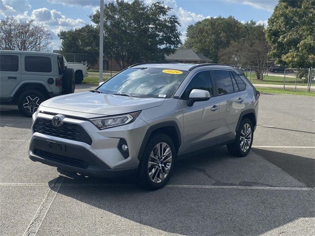 2019 Toyota RAV4 XLE Premium