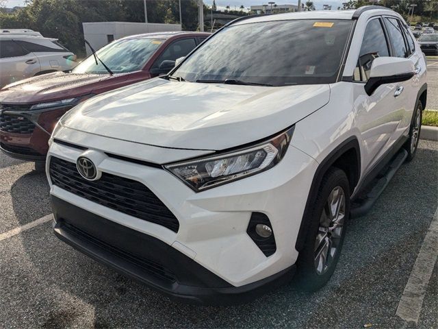 2019 Toyota RAV4 XLE Premium